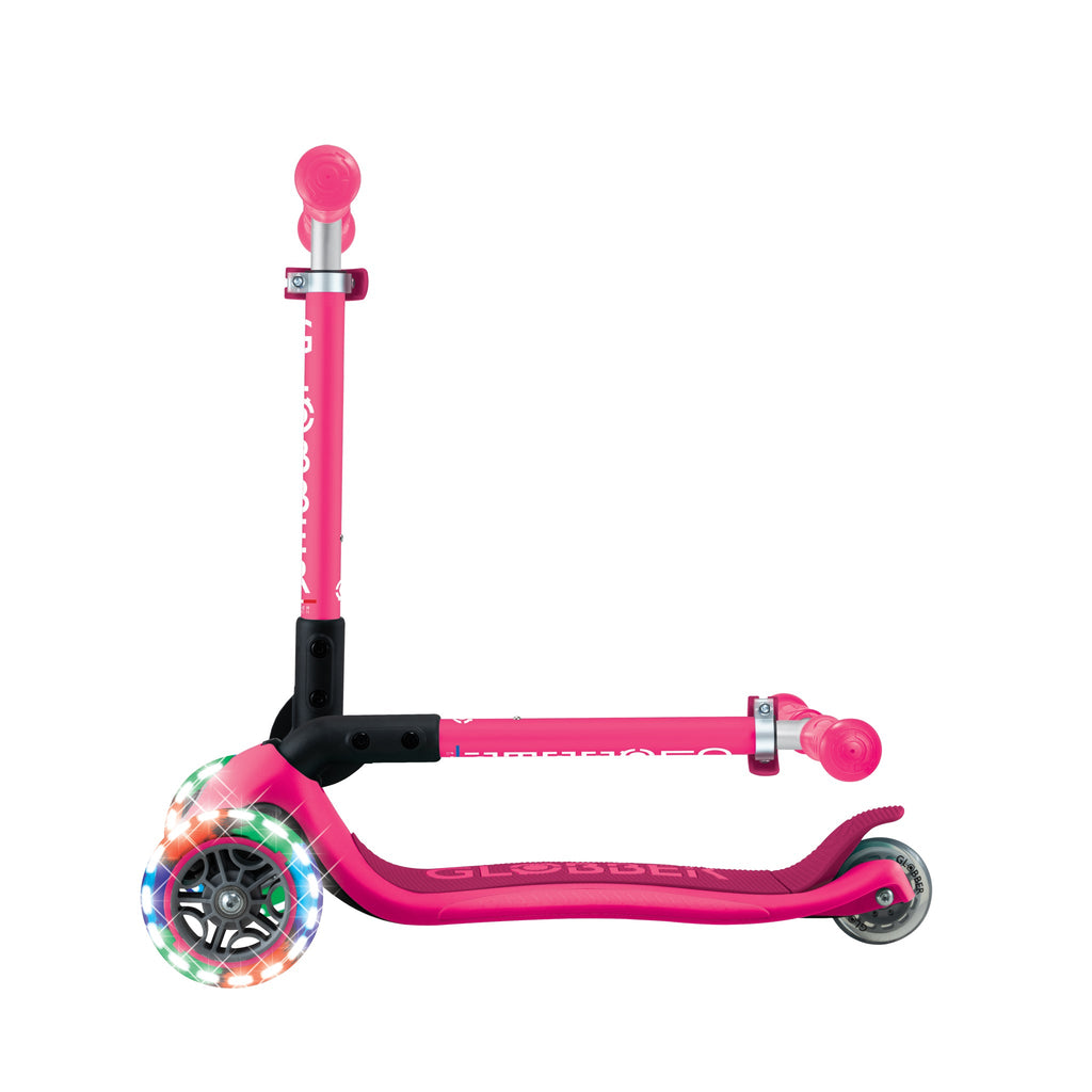 Scooter Infantil 3 Ruedas Globber Lights Plegable Fuchsia (vista de detalle 6)