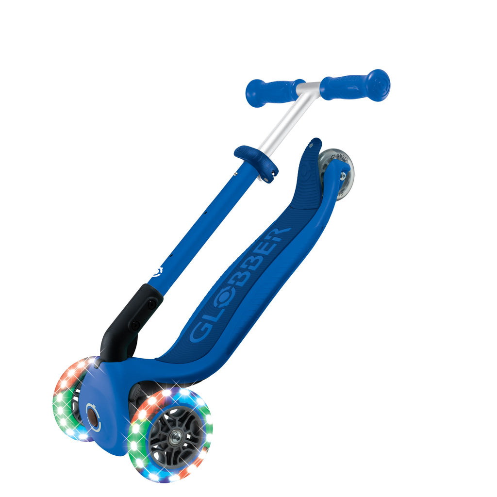 Scooter Infantil 3 Ruedas Globber Lights Plegable Navy Blue (vista de detalle 7)