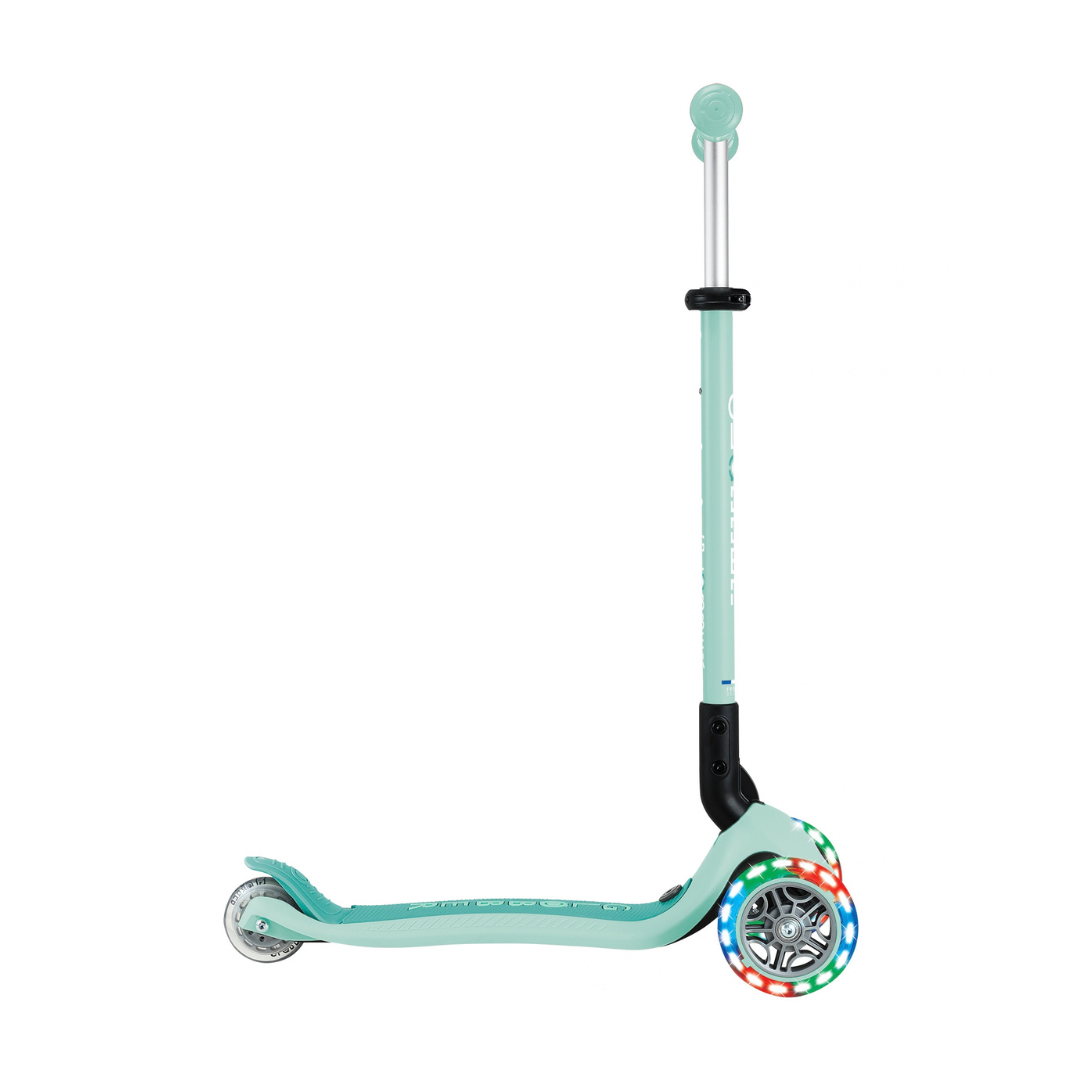Scooter 3 en 1 Globber Go Up Sporty Lights 360 Dark Mint (vista de detalle 5)